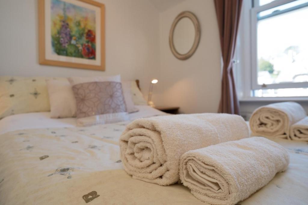 Somerset House B&B Grange-over-Sands Екстер'єр фото