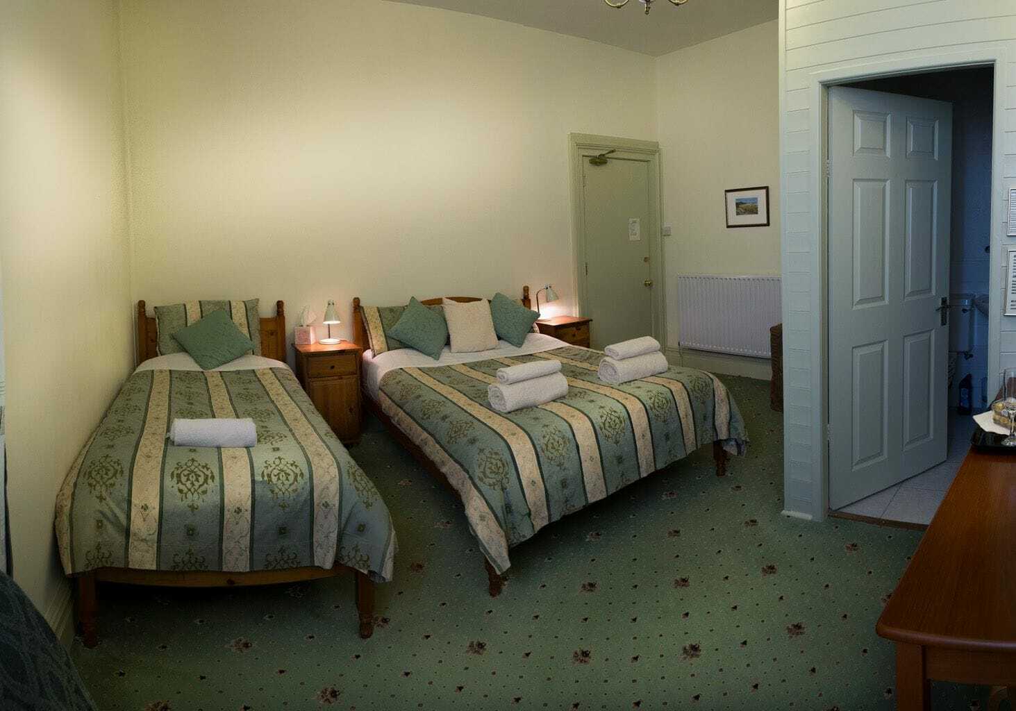 Somerset House B&B Grange-over-Sands Екстер'єр фото
